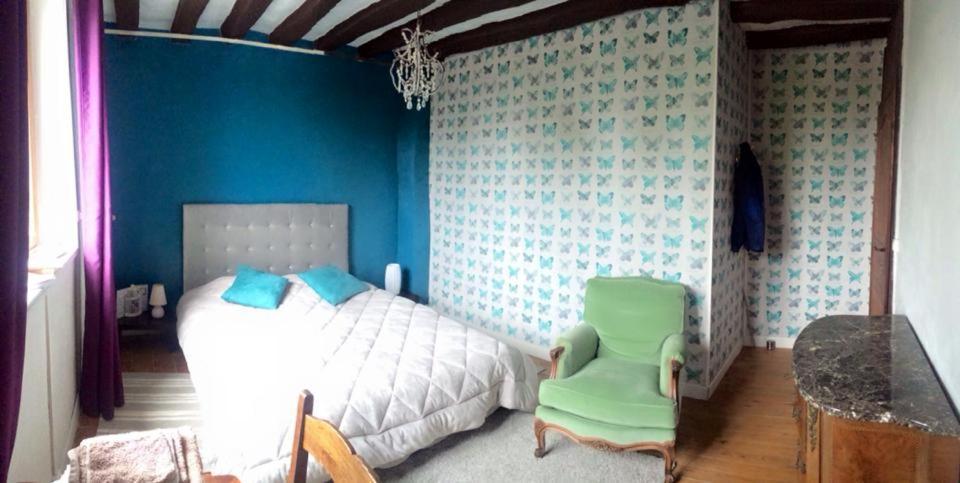 Bed and Breakfast L'Ancien Prieure Saint-Jean-de-la-Motte Exterior foto